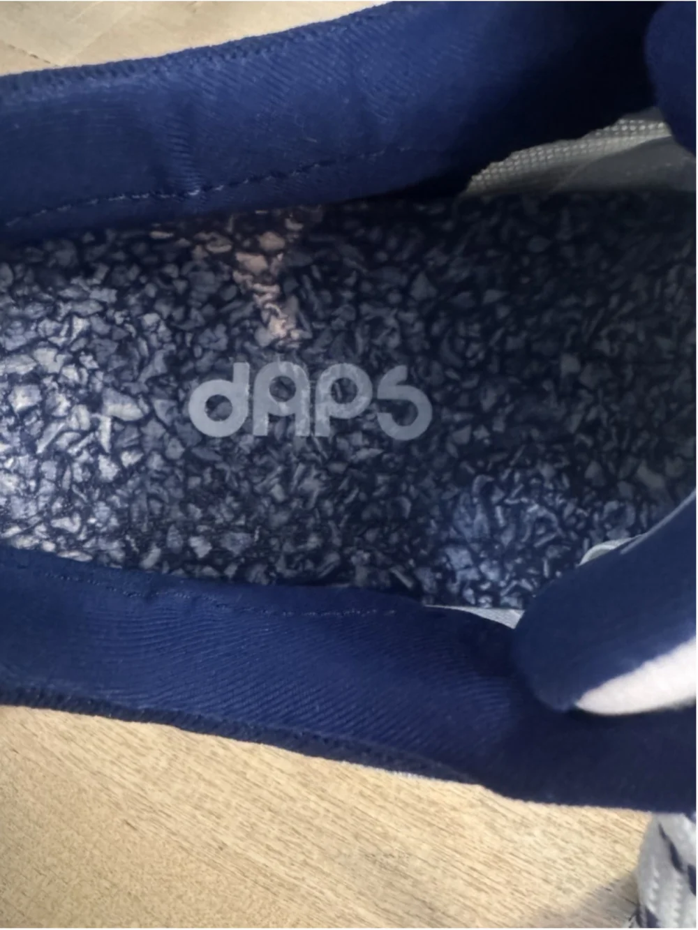 Daps Desi pickleball shoes, low Navy Blue/ White, Women's 9